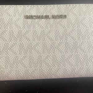 MICHAEL MICHAEL KORS Small size  Logo Wallet